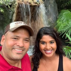 Meet your Posher, Esa